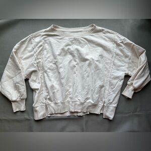 American Eagle distressed crewneck pullover